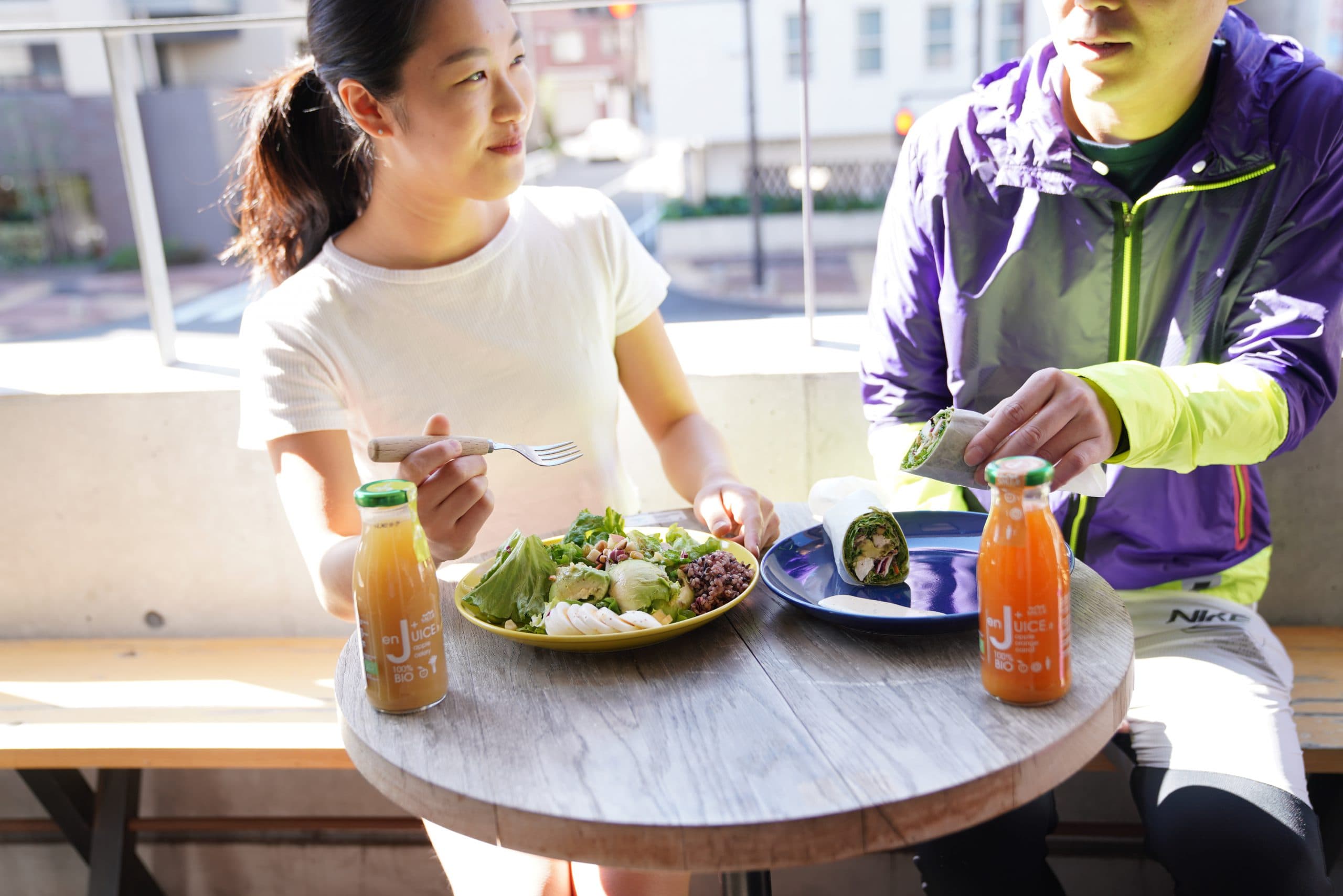 TAKE OUT & DELIVERYのみですが元気に営業中